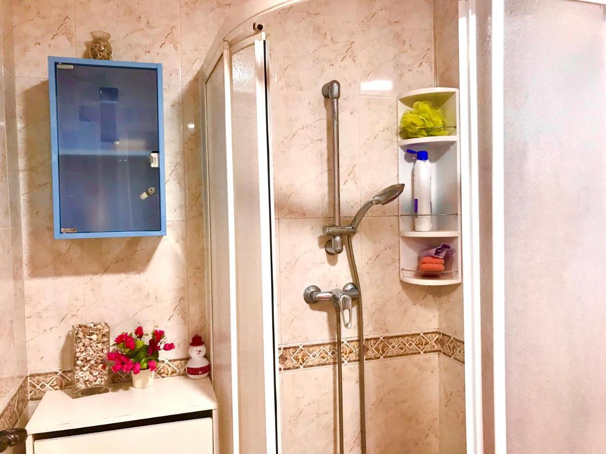 2 Minutes From The Beach!!! Great Apartment!!! Nerja Extérieur photo
